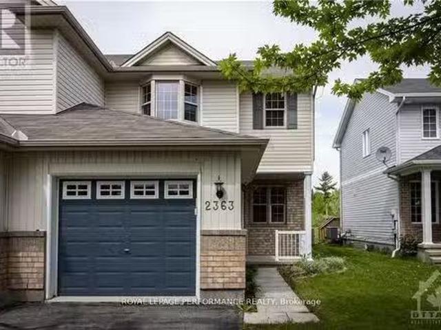 2363 Glandriel Crescent, Ottawa, ON, K4A 4T1 house for lease.