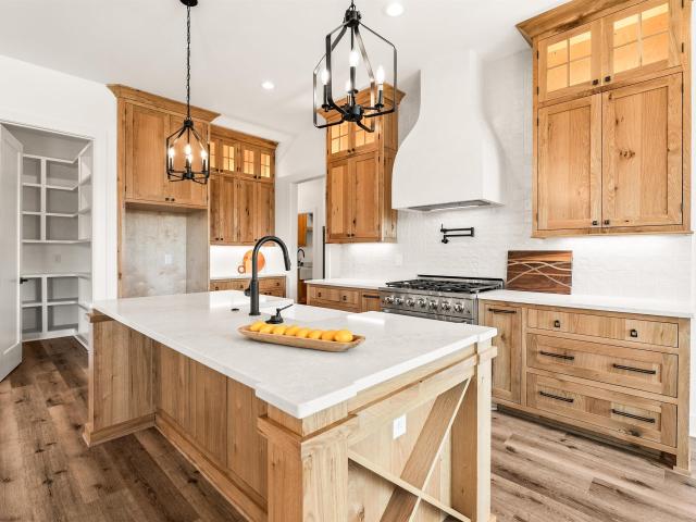 236 Castleberry Road