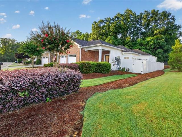 236 Abercorn Way