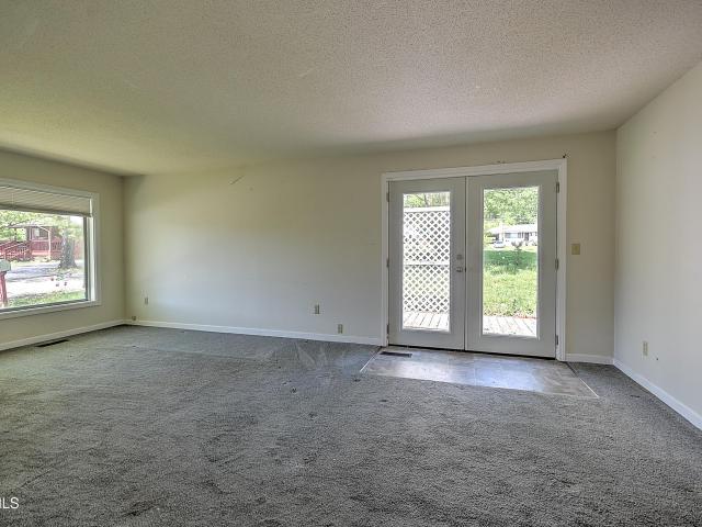 236 Kermit Road