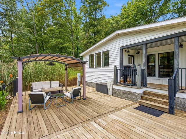 236 Lynwood Dr