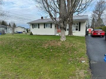236 Neilson St, Woodstock, NB, E7M 2H9 house for sale | Listing ID NB130715 | Royal LePage