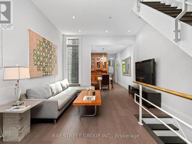 236 Seaton Street, Toronto, ON, M5A 2T4 house for sale | Listing ID C13668 | Royal LePage