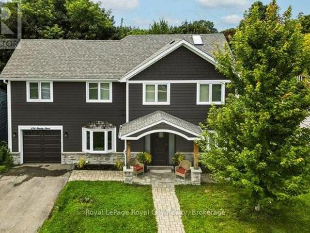 236 Stanley Street, Newmarket Central Newmarket, ON, L3Y 4M9 house for sale | Listing ID N13789 | Royal LePage