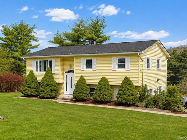 236 Prospect Rd, Monroe, NY 10950
