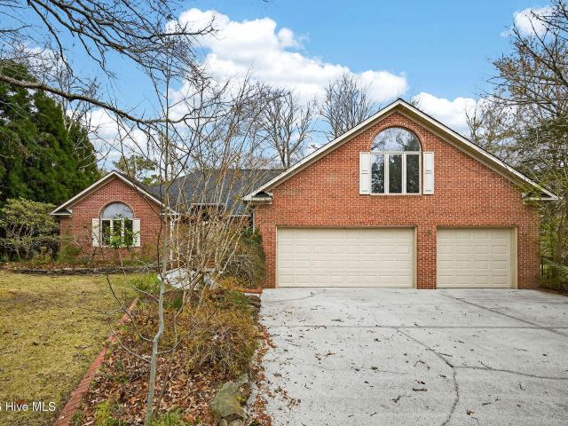 236 Ravenswood Road