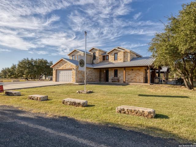236 Tequila Sunrise Dr, Concan, TX 78838 | MLS #1924