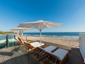 23754 Malibu Rd, Malibu, US, CA