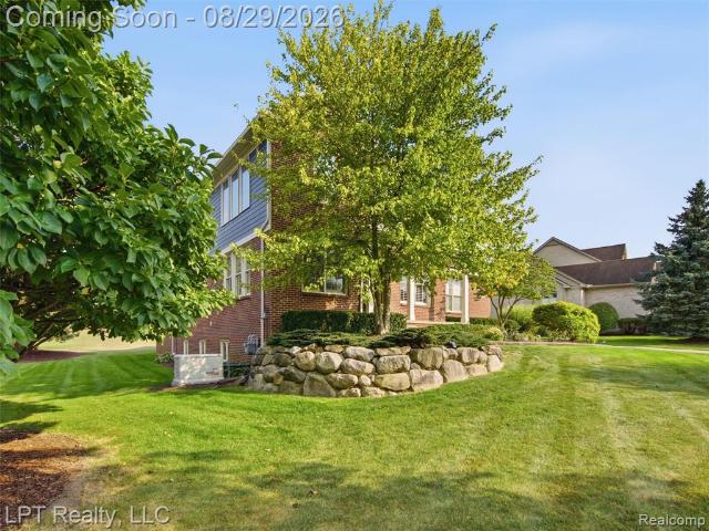 23770 Spy Glass Hill