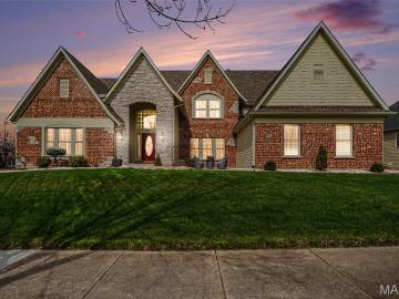 2377 Spring Mill Estates Dr, St. Charles, MO 63303 | MLS #26030