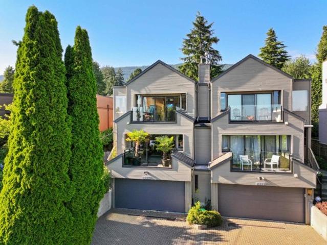 2379 Marine Drive, West Vancouver, BC, V7V 1K9 duplex for sale | Listing ID R3151 | Royal LePage