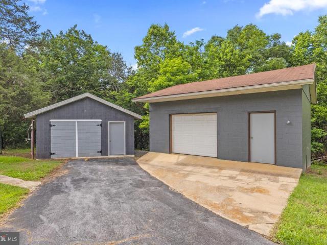 2370 Us Highway 211 W