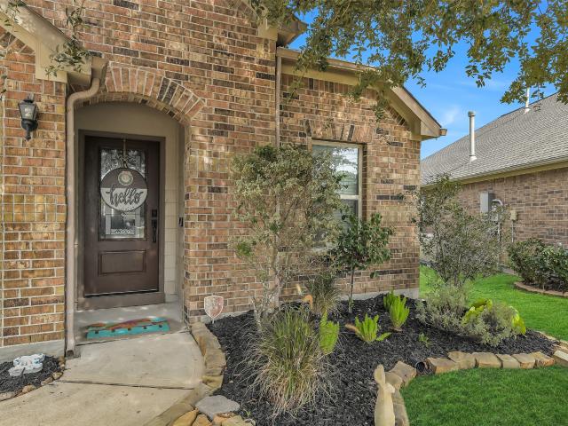 23710 Walnut Maze Court