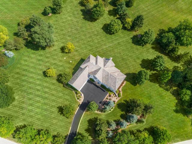23733 N Lookout Pointe Road