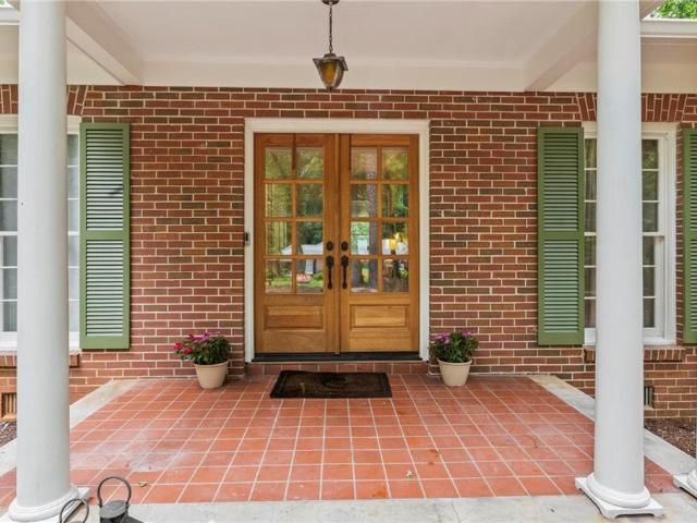 2373 Oxbow Circle
