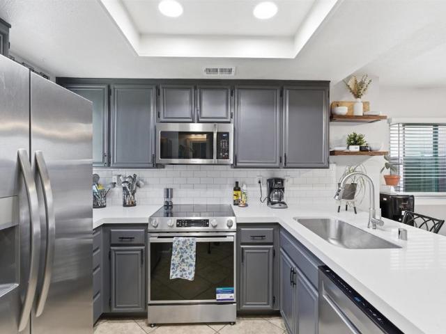 2373 Kings View Cir, Spring Valley, CA 91977 | MLS #PTP2602