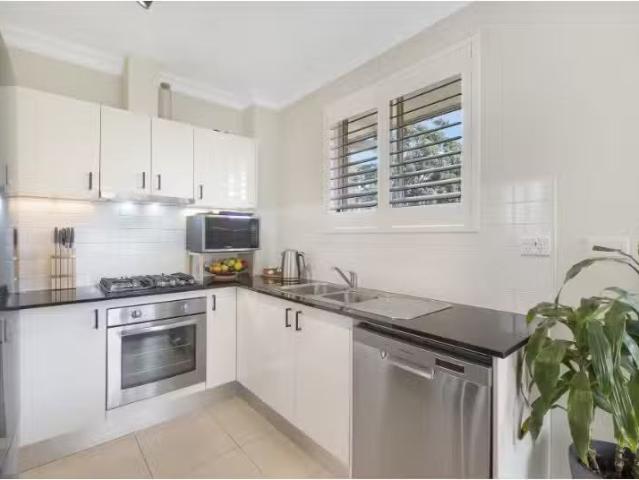 23/7 11 Paton Street, Merrylands West Apartment for rent List.