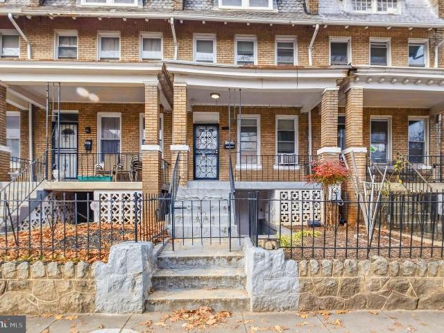 237 15th St SE, Washington, DC