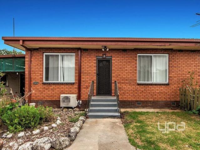2/37 Cleveland Street, ST ALBANS