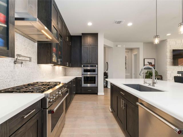 237 Abbeyville Walk
