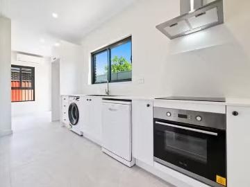 2/37 Astley Avenue, Padstow, NSW 2211