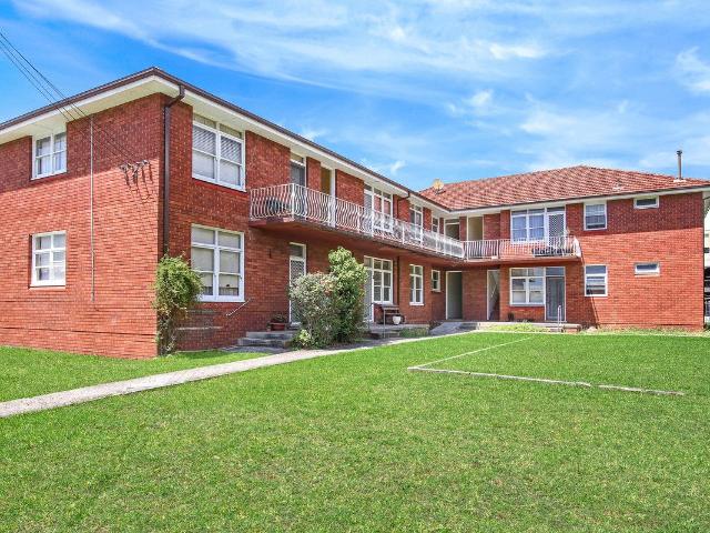 2/37 Baan Baan Street, Dapto, NSW 2530