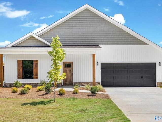 237 Deer Trl, Union Grove, AL 35175