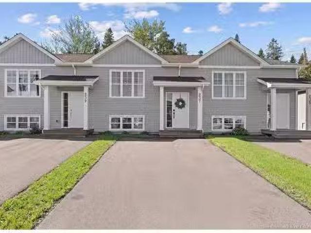 237 Des Erables St, Dieppe, NB, E1A 9B1 house for sale List.