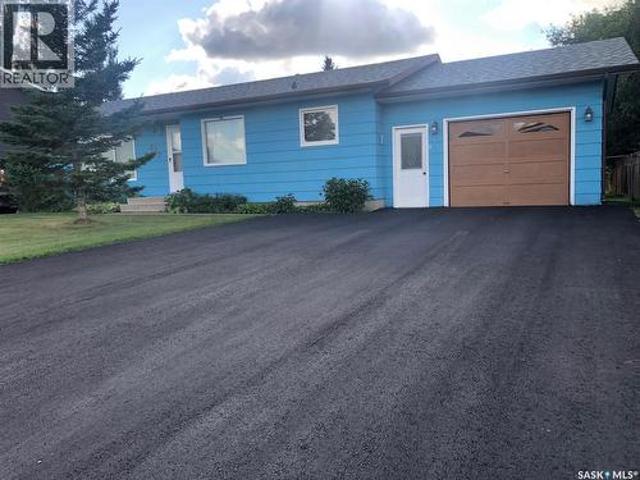 237 Fourth Street Ne, Preeceville, SK, S0A 3B0 house for sale | Listing ID SK048687 | Royal LePage