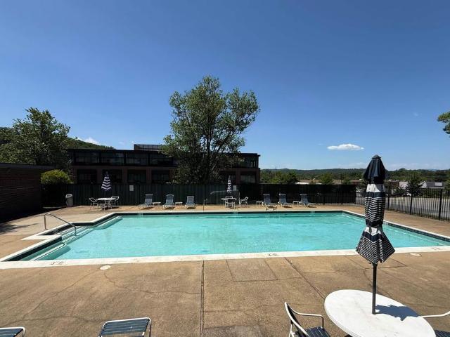 237 Harvest Dr