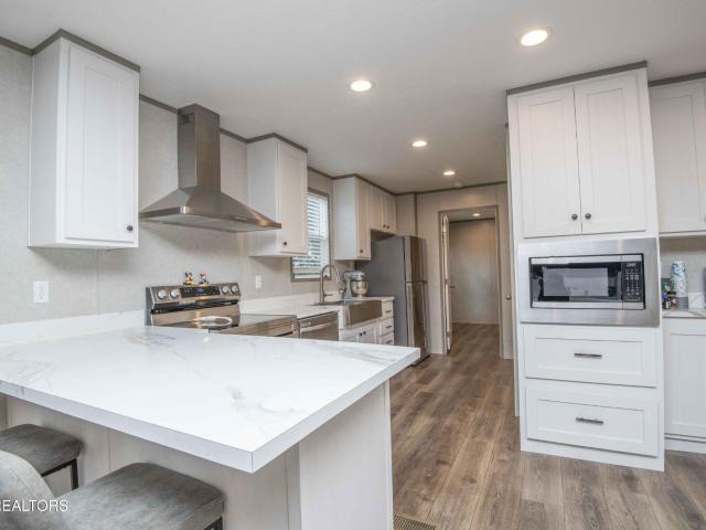 237 Johnson Valley Rd
