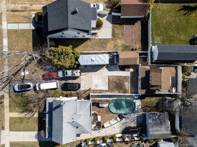 237 Porterfield Pl, Freeport, NY 11520 | MLS #971160