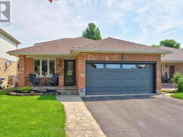237 Parkview Drive E, Strathroy Caradoc Se, ON, N7G 4C1 house for sale | Listing ID X13504 | Royal LePage