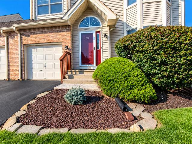 237 Ridings Circle