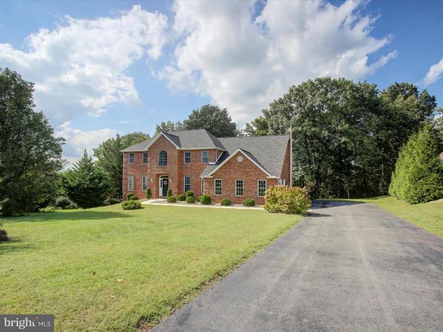 2384 Castlegreen Dr, Greencastle, PA 17225 | MLS #PAFL2034