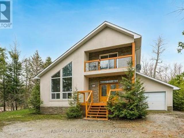 2384 Champlain Road, Tiny, ON, L9M 0C9 house for sale | Listing ID S13505 | Royal LePage