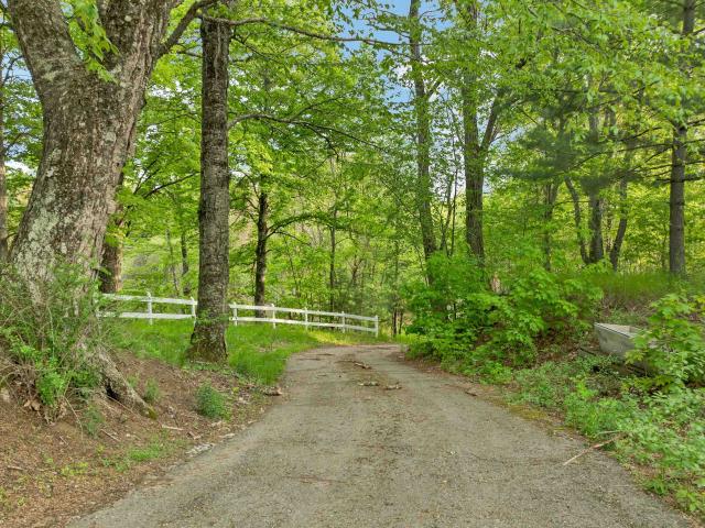 2384 White Mountain Highway