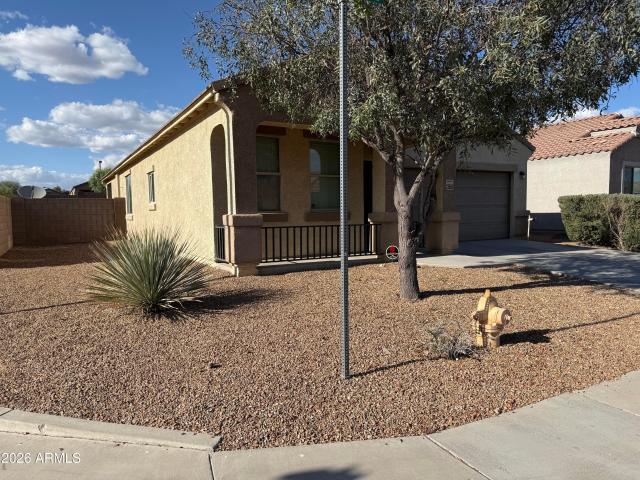 23856 w tamarisk avenue