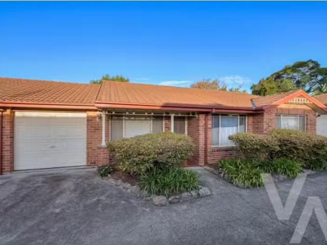 2/385 Glebe Road, Merewether Townhouse for rent Listed by Jos.