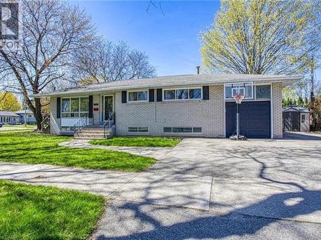 2387 Cyprus Avenue, Burlington, ON, L7P 1G5 house for sale | Listing ID 40825 | Royal LePage