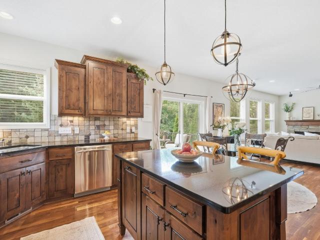 2388 Highover Trail