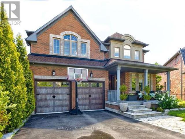 2380 Gladacres Lane, Oakville Wm Westmount, ON, L6M 0G4 house for sale | Listing ID W13638 | Royal LePage