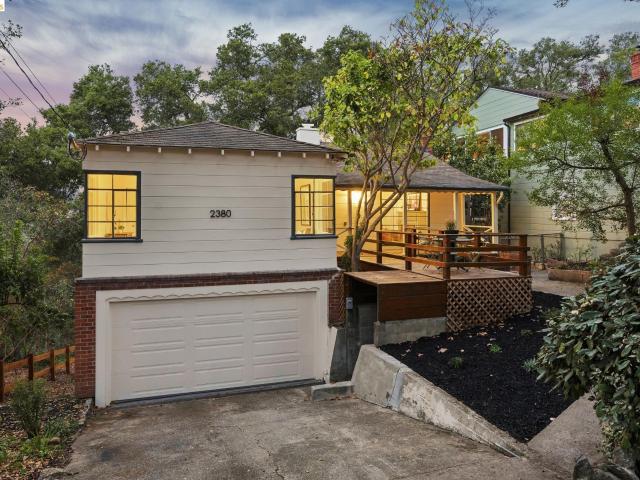 2380 Leimert Blvd