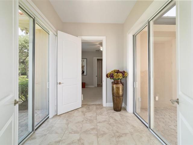 2380 SE 73rd Loop, Ocala, FL 34480 | MLS #OM721435