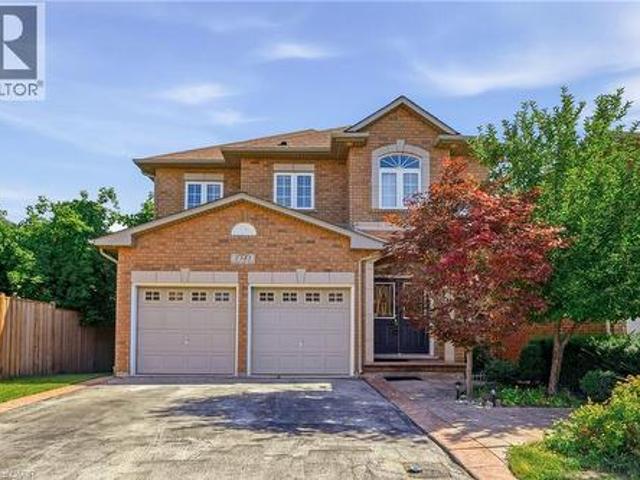 2381 Grand Oak Trail, Oakville, ON, L6M 4V4 house for sale | Listing ID 40866 | Royal LePage