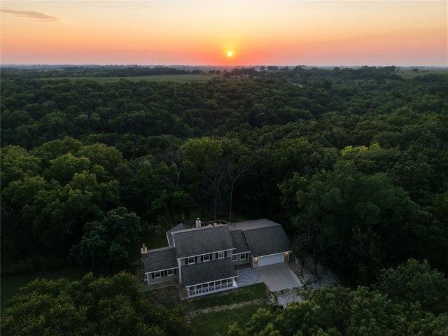 2381 Highway 169, Winterset, IA 50273