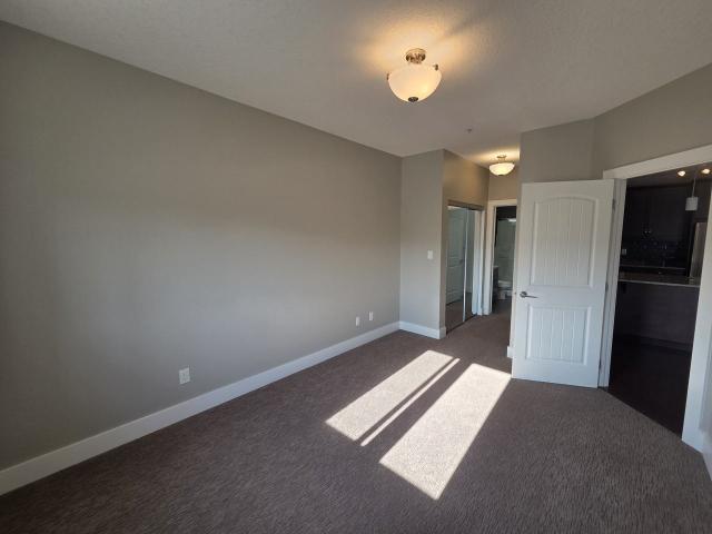 238 6079 Maynard Way 2 Bedroom Apartment for Rent at 6079 Maynard Way Nw, Edmonton, AB T6R 0S4 Mactaggart