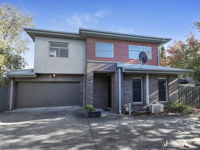 2/38 Curtin Street, Maidstone | Jas Stephens