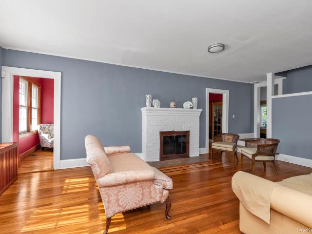 238 Burtis Avenue