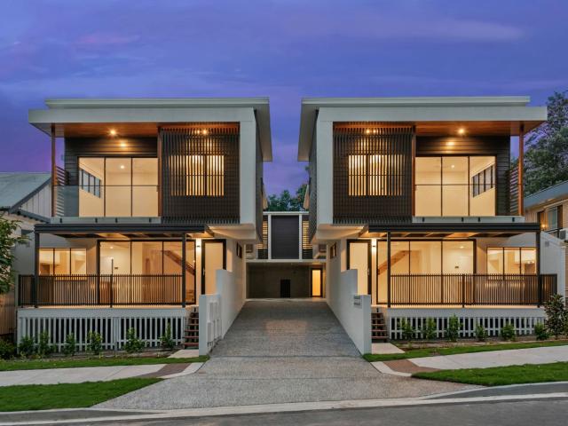 2/38 Garden Terrace, NEWMARKET, QLD 4051